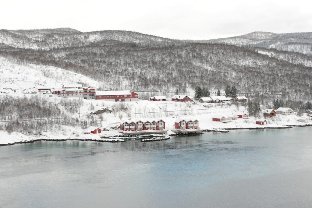 Tjeldsundbrua Hotel Skanland Exterior photo