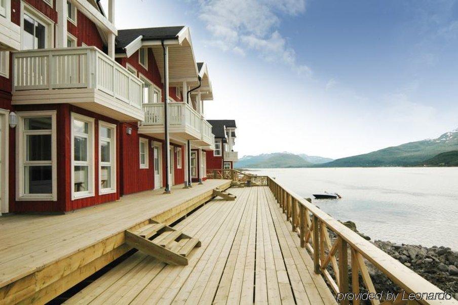Tjeldsundbrua Hotel Skanland Exterior photo